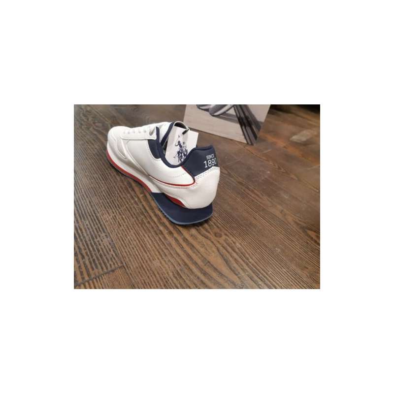 marlboro jeans price